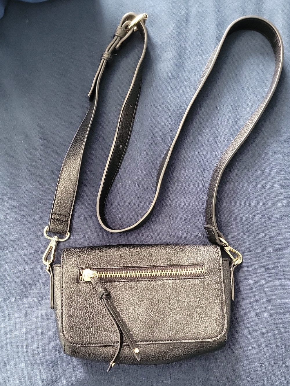 Classic Black Crossbody Bag - Everyday Shoulder Purse